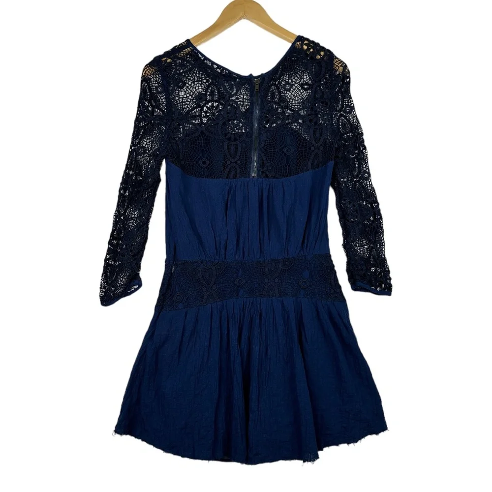 Free People Navy Blue Dress With Lace Arms‎ Size 4